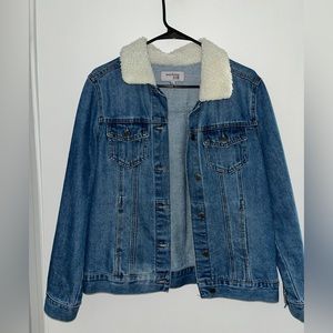 Jean Jacket w/ Sherpa